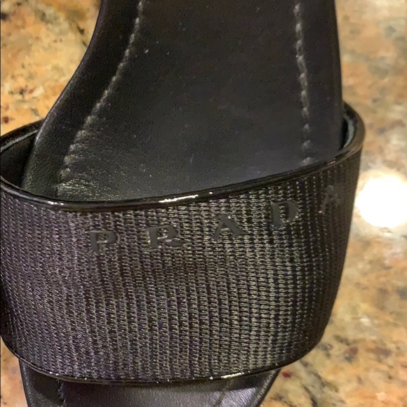 Sandals - Picture 2 of 5